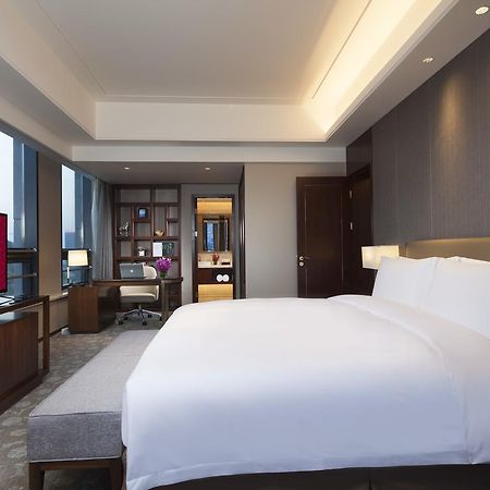 Hotel Ramada Jinan Zewnętrze zdjęcie